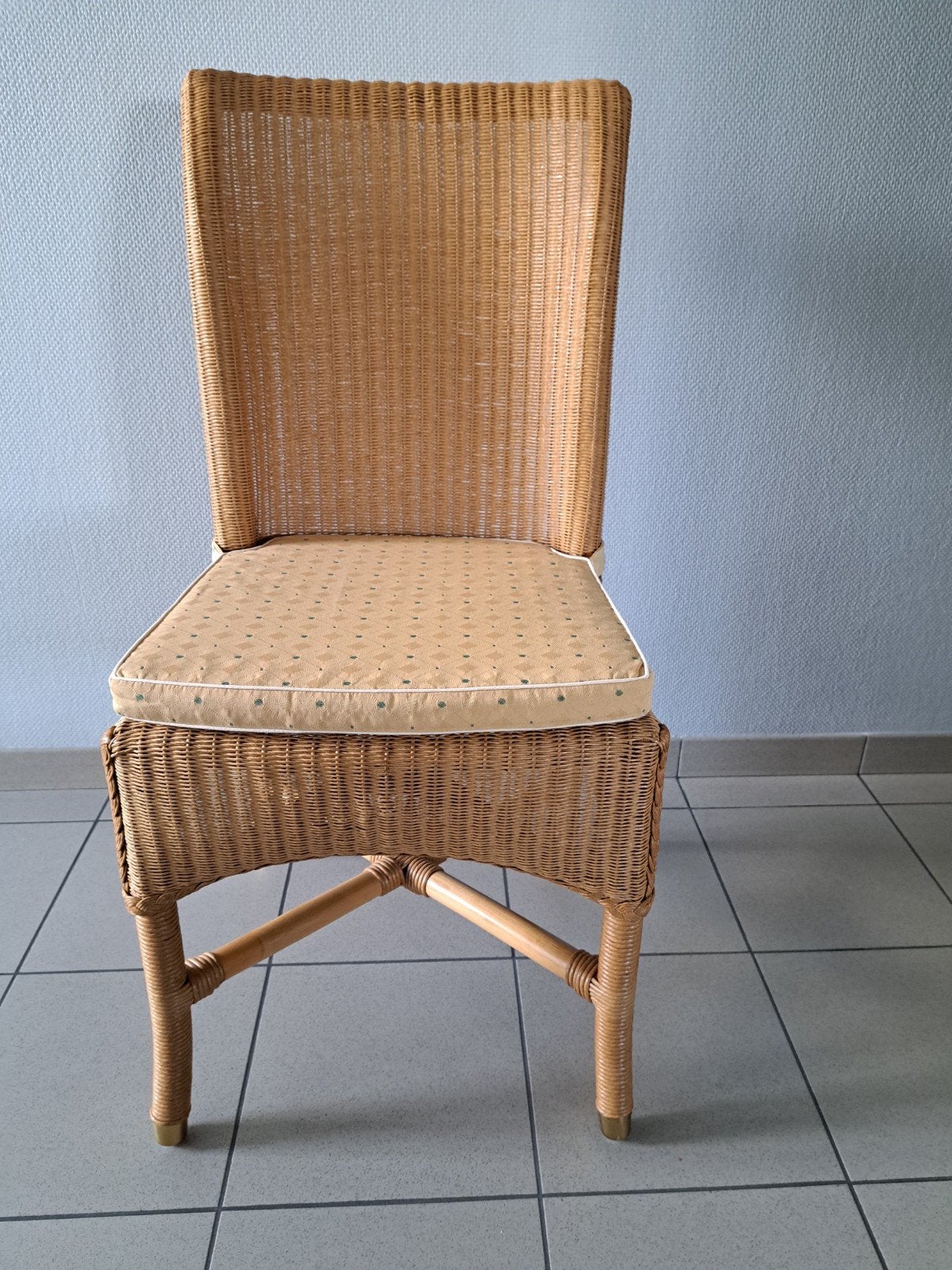 8 chaises en osier (cuisine, véranda...) de la marque Castle, Enlèvement, Comme neuf, Osier ou Rotin