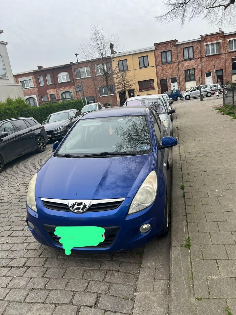 Hyundai i20 benzine met keuring, Auto's, Hyundai, Voorwielaandrijving, Zwart, Overige kleuren, Handgeschakeld