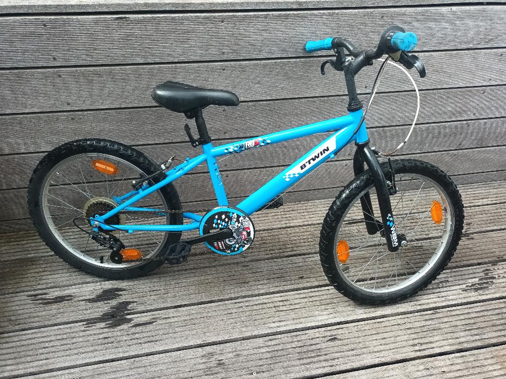 Vélo B'Twin Racing Boy 300 de 20 pouces, Ophalen, Gebruikt