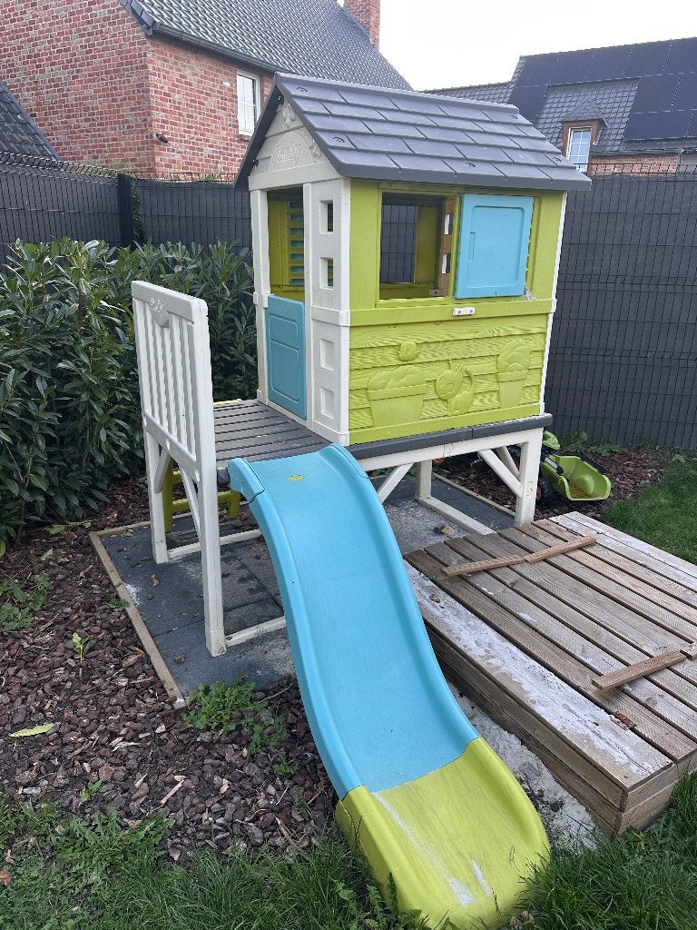 Cabane toboggan enfant, Enfants & Bébés, Enlèvement, Utilisé, Plastique