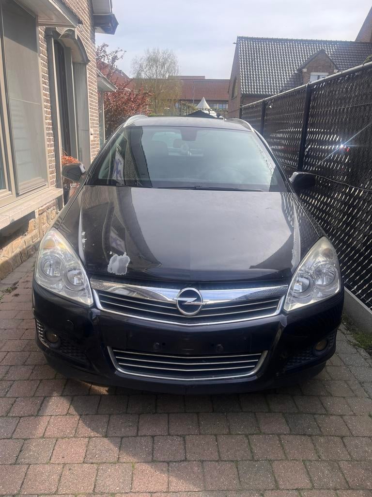 Opel astra 2009 1.7 cdti, Zwart, Leder en Stof, Zwart, 5 deurs