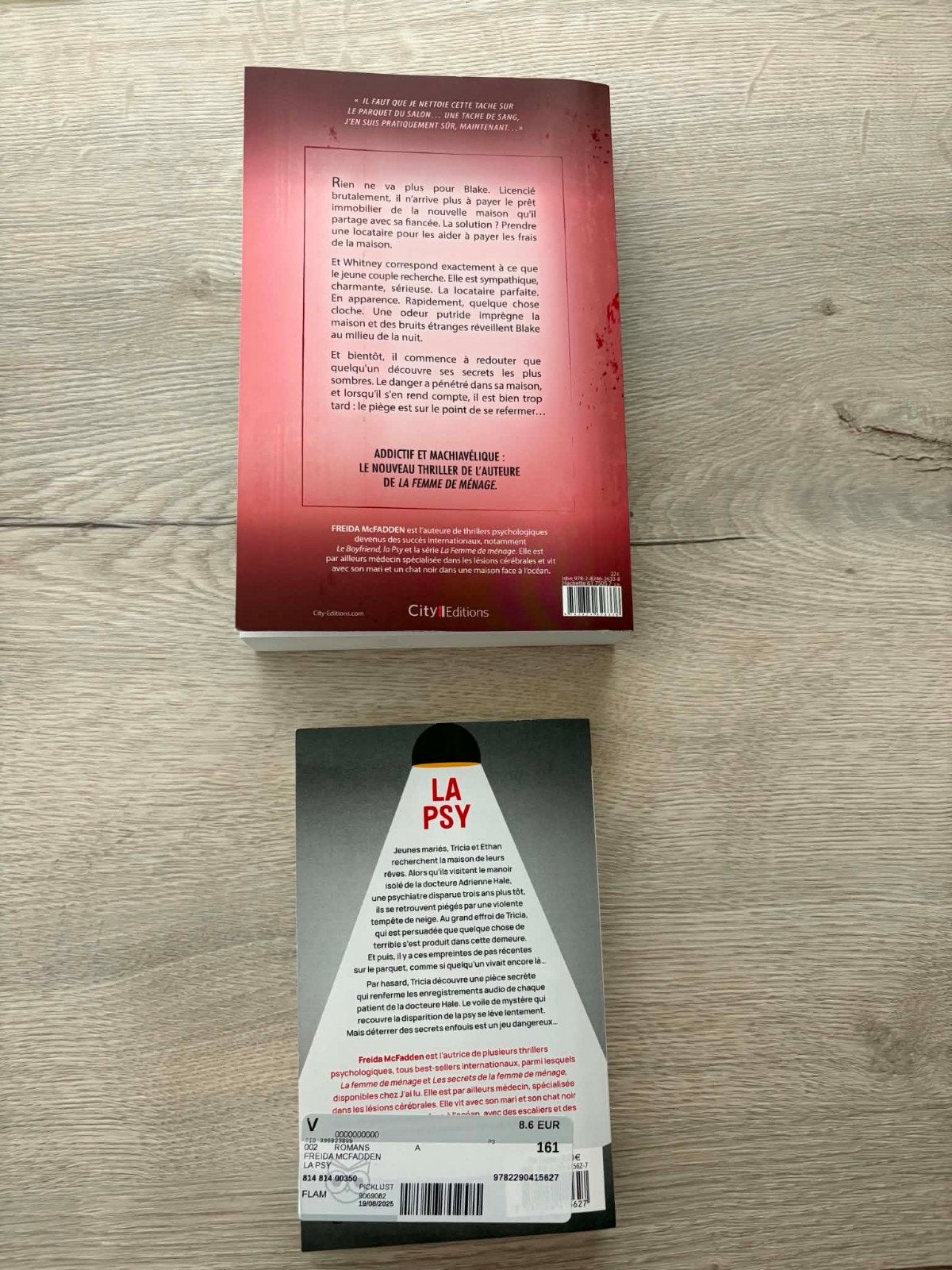 Livres, Livres, Enlèvement