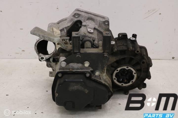 Handgeschakelde 5-bak VW Polo 6R met werk, Utilisé