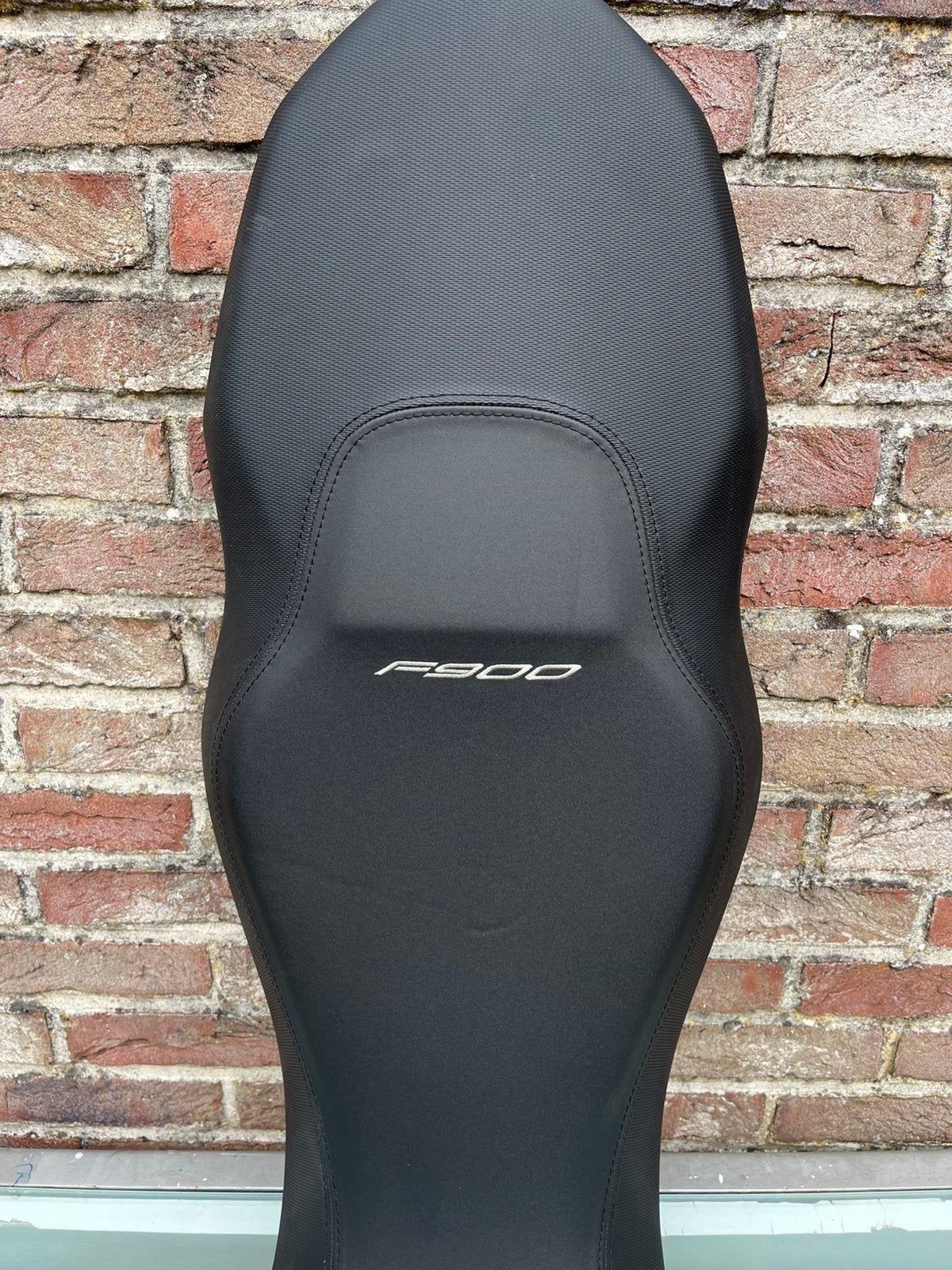 Verhoogt zadel BMW f900 r of xr, Ophalen, Gebruikt