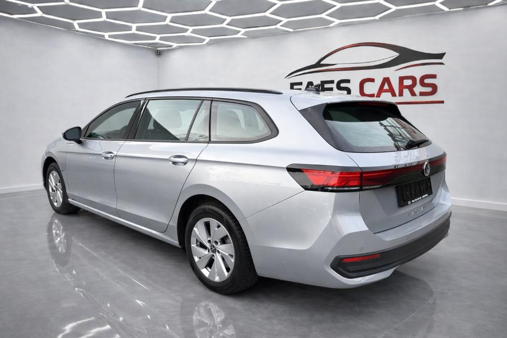 Volkswagen Passat mhev break, Auto's, Volkswagen, Stof, 1498 cc, 4 cilinders, Break