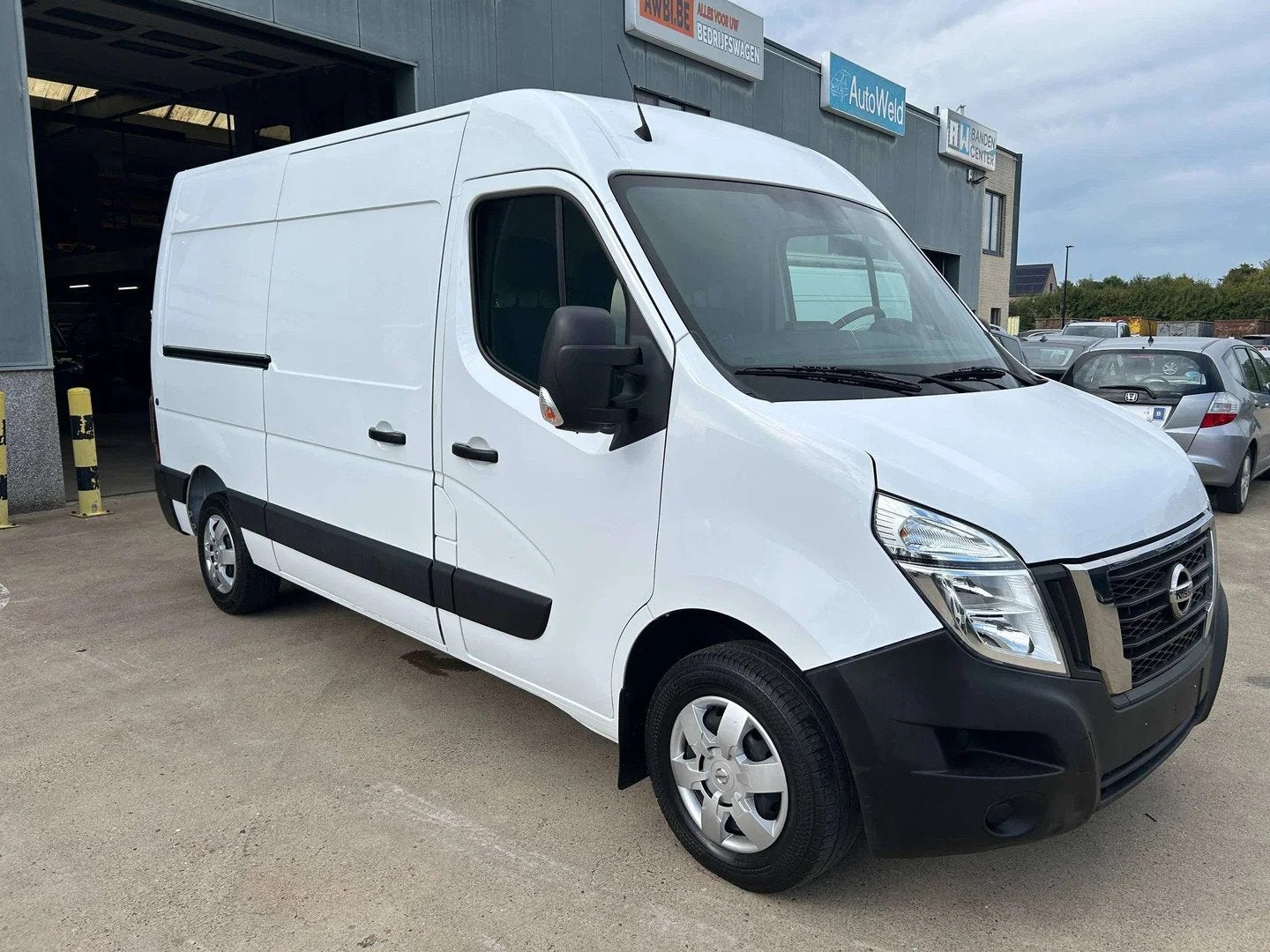 Nissan Interstar 2.3 dCi 33 L2H2 Acenta, Boîte manuelle, Autre carrosserie, Diesel, 2299 cm³