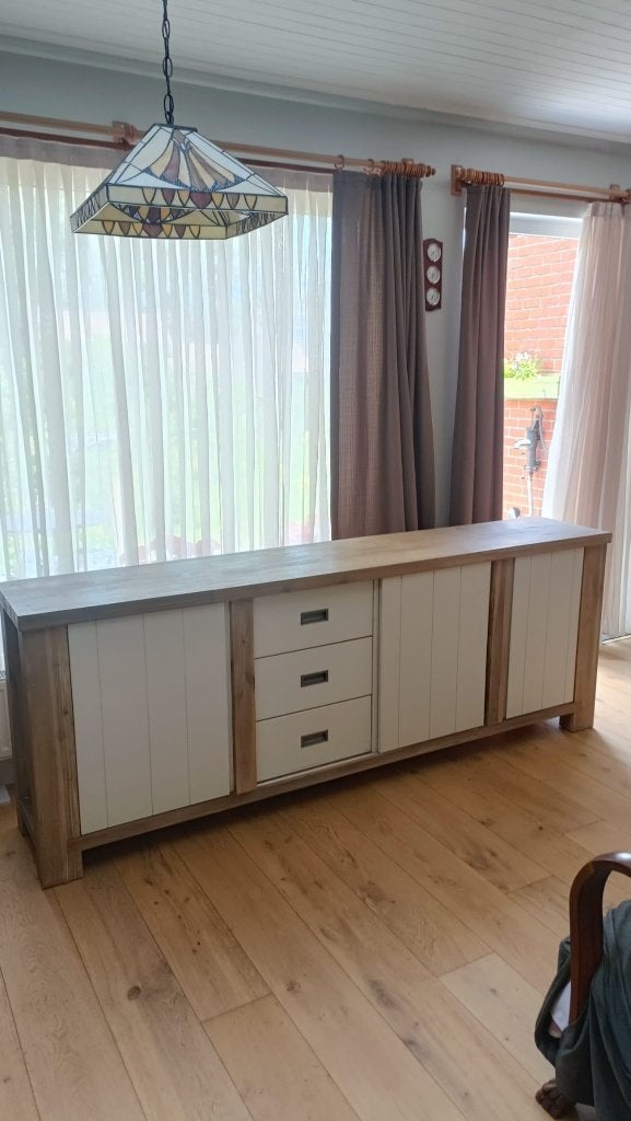 Buffet en chêne blanc/gris (marque H&H), Antiquités & Art, Antiquités | Meubles | Armoires, Enlèvement
