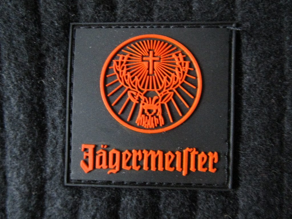 Jägermeister sjaal + flesje, Ophalen of Verzenden, Nieuw, Gebruiksvoorwerp