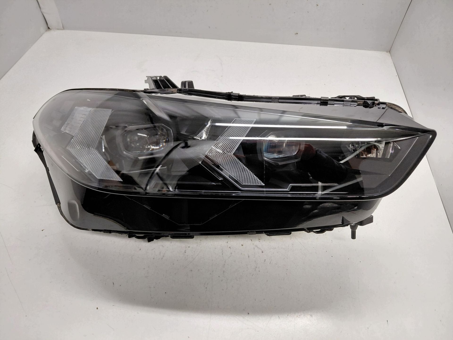 BMW X5 X6 Koplamp Rechts 5A8E116, Auto-onderdelen, Petuelring 130
80788  Munich, DE, Gebruikt, Info@bmw.de, BMW