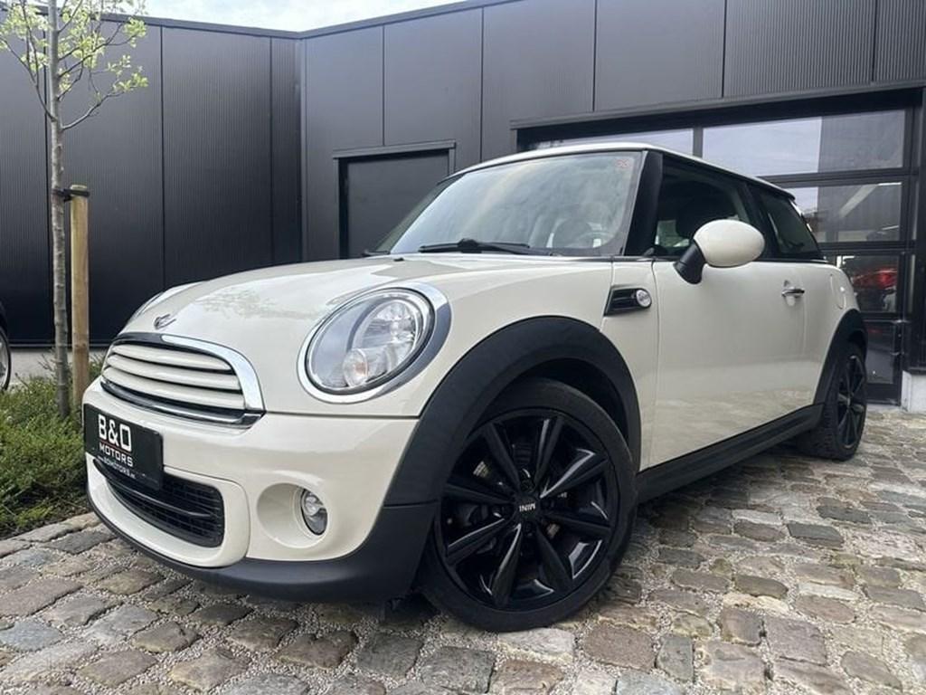 MINI One 1.6i One  55KW , veel opties, Mooie Look,17" JCW a, Auto's, Mini, 75 pk, Beige, Bedrijf, Handgeschakeld