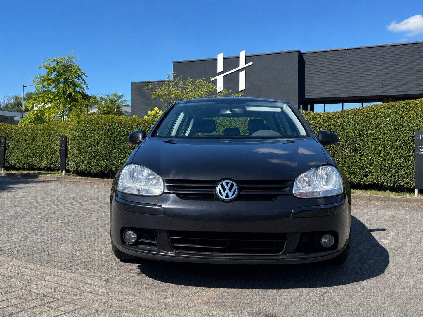 Volkswagen Golf V – Gekeurd voor verkoop 138 dkm 2 l benzine, Autos, Volkswagen, Golf, Radio, Essence, Euro 4, Boîte manuelle
