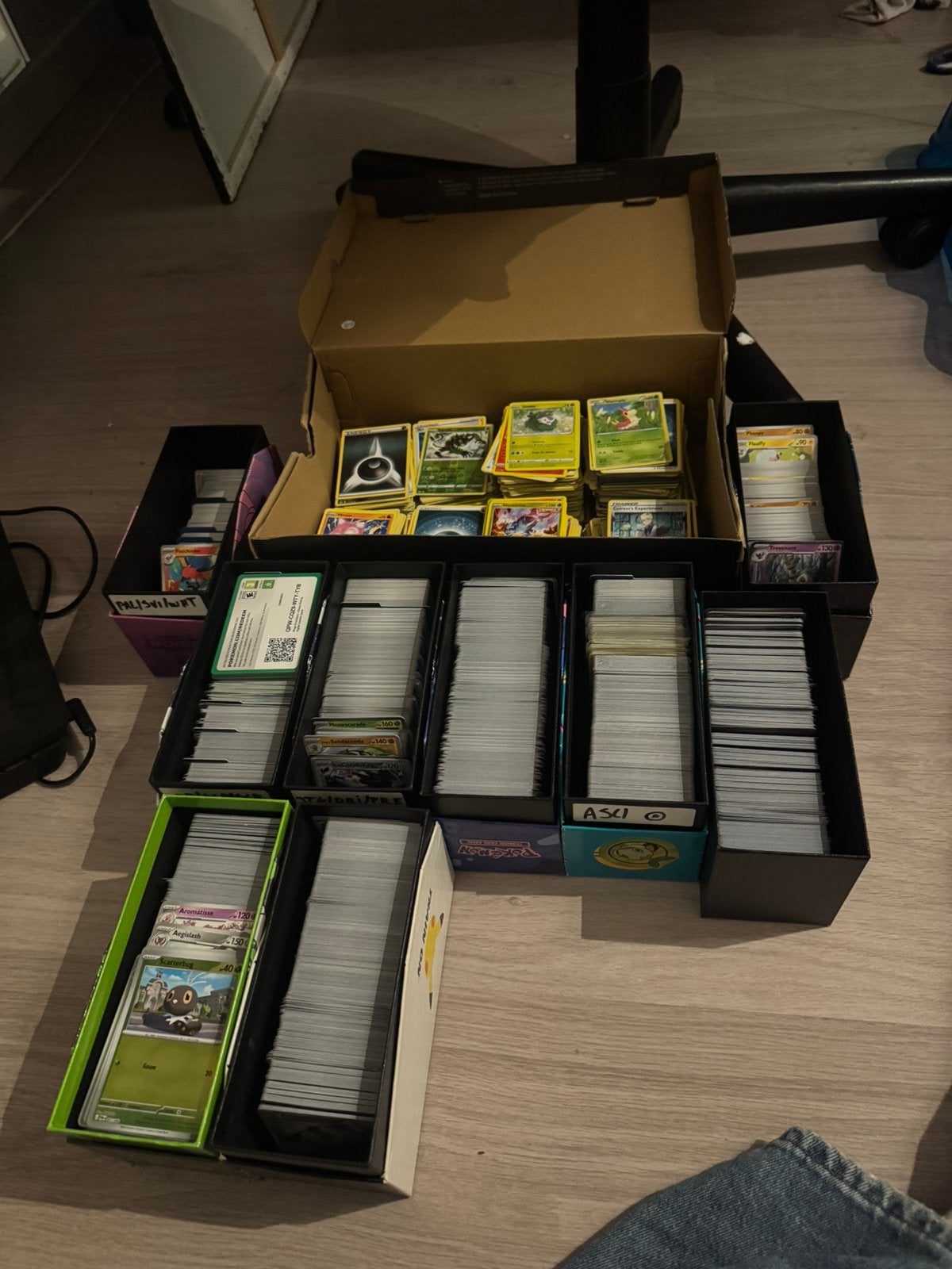 Pokemon bulk + 10.000, Hobby & Loisirs créatifs, Jeux de cartes à collectionner | Magic the Gathering, Enlèvement, Comme neuf