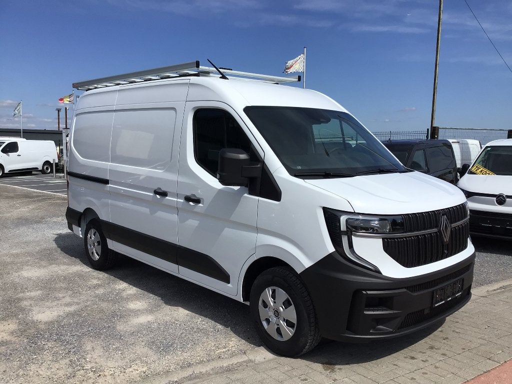 renault master L2h2 20dti 11/2025 50km full/option 28950e ex, Auto's, Voorwielaandrijving, 4 cilinders, Renault, Wit