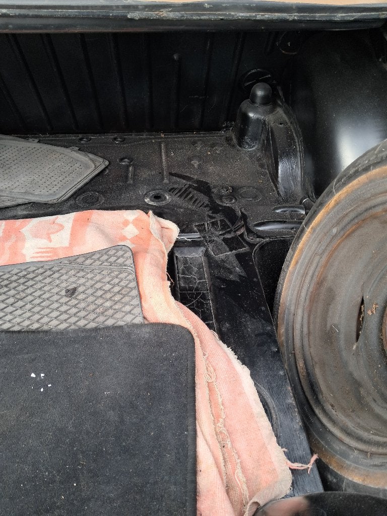 Mercedes w115, foto 12