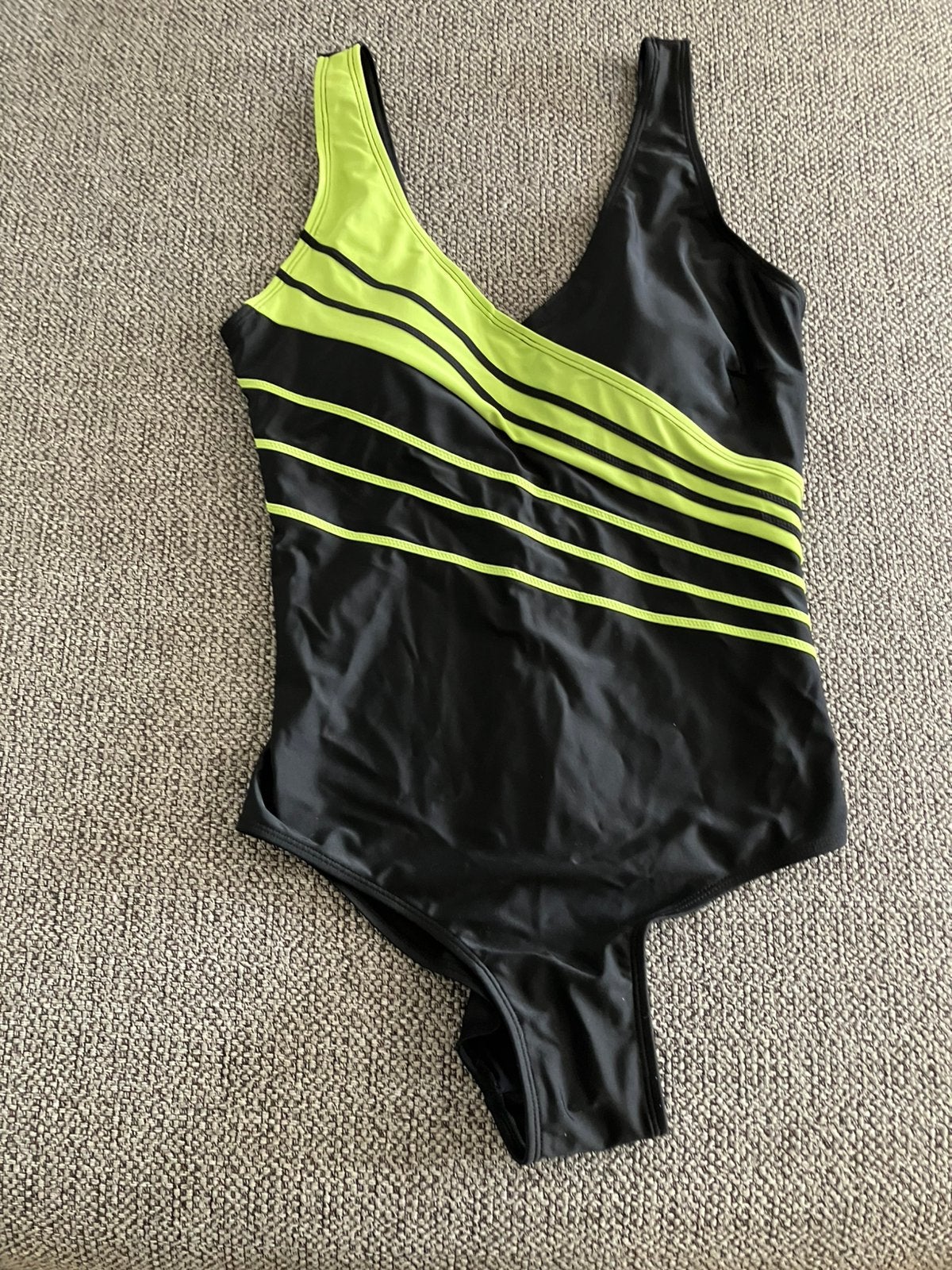 Badpak met versteviging aan borsten maat 44 nieuw, Ophalen of Verzenden, Nieuw, Badpak