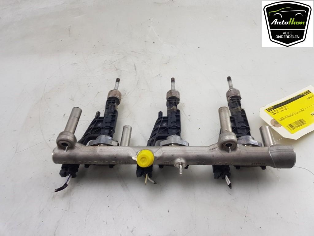 INJECTIEGALERIJ BMW X5 (G05) (01-2018/03-2023), Gebruikt, BMW, Petuelring 130
80809  München, DE, Bayerische Motoren Werke AG