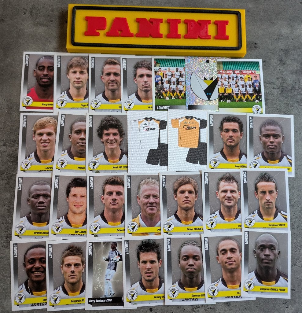 PANINI FOOTBALL 2011 27X STICKERS : LOKEREN VOETBAL, Ophalen of Verzenden, Nieuw