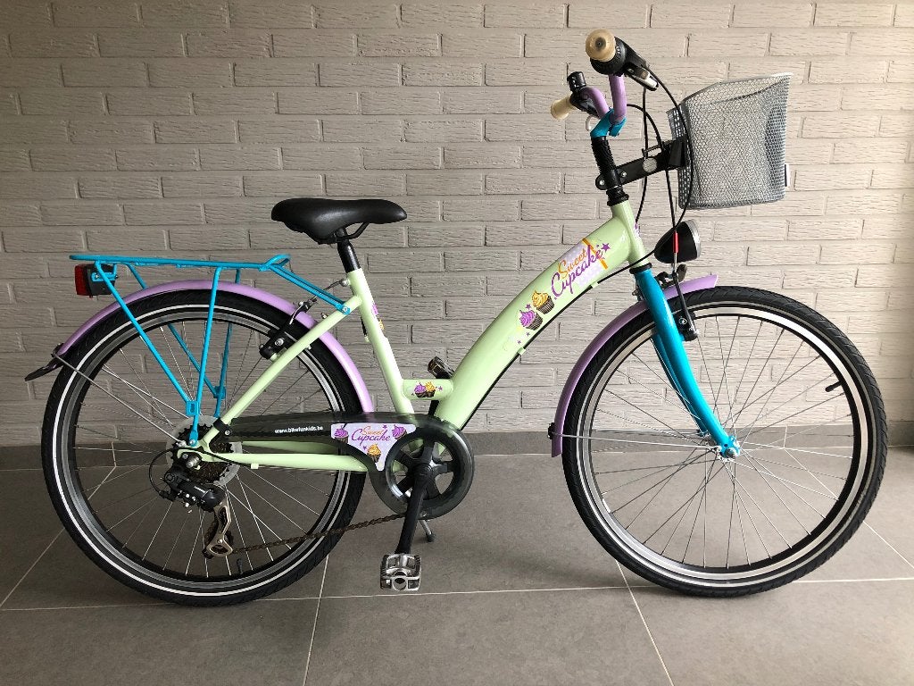 Meisjesfiets 24 inch in zeer goede staat, Ophalen, 24 inch, BFK, BIKE FUN KIDS, Velgrem