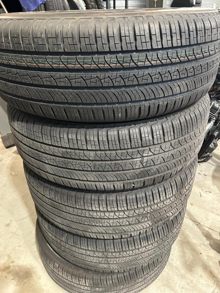 5 nieuwe Pirelli Scorpion 255/65R19, Auto-onderdelen, Banden en Velgen, Ophalen, Band(en)