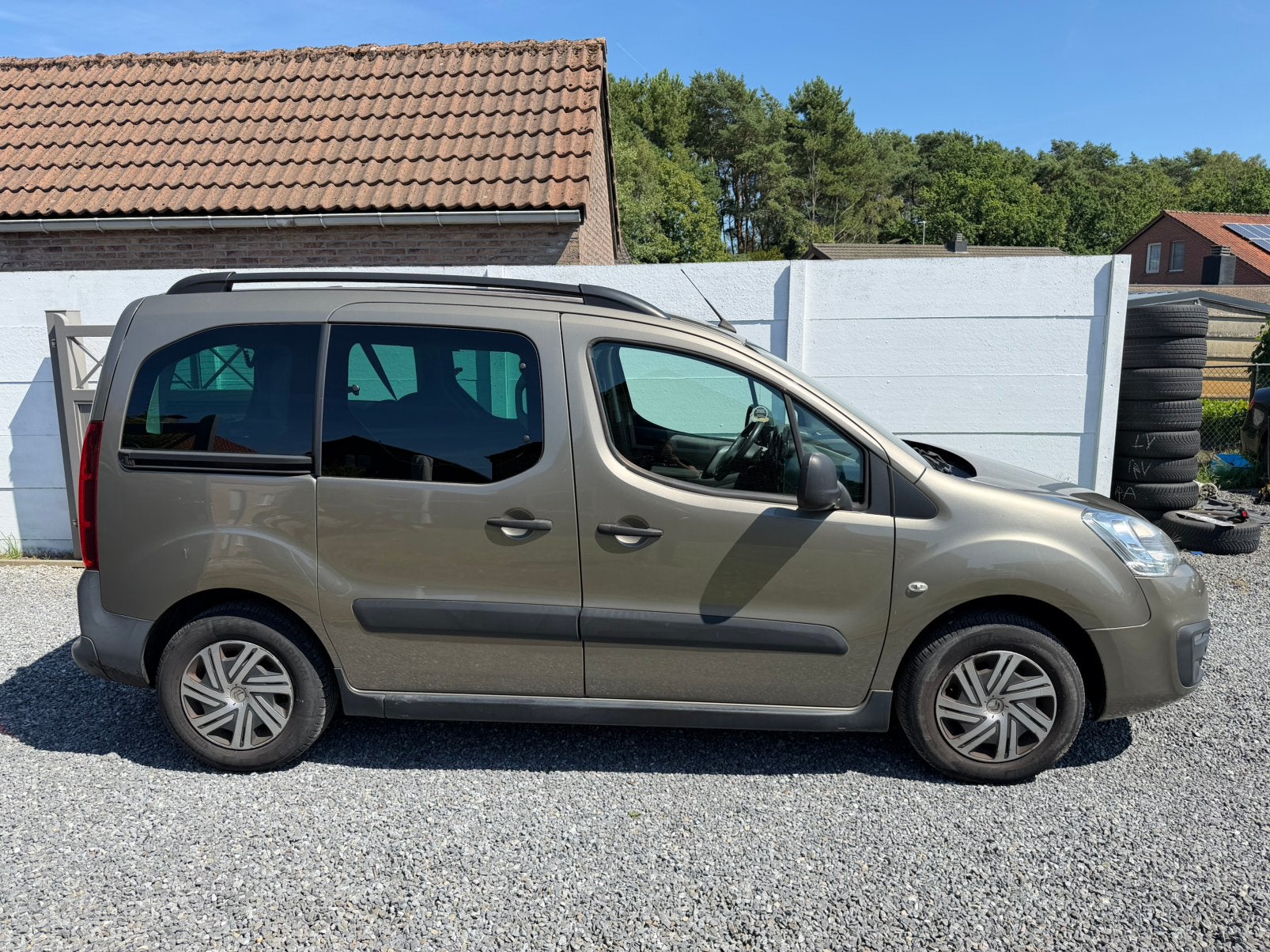 Citroen Berlino - 5 zitplaatsen - automaat - TOPOCCASIE, Autos, Euro 6, Entreprise, Garantie prolongée, Entretenue par le concessionnaire