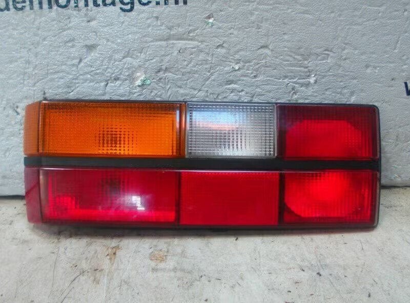 ACHTERLICHT LINKS Volkswagen Golf I (17) (171-945-111-aj), Gebruikt, Berliner Ring 2 38440 Wolfsburg, DE, Volkswagen, Volkswagen AG