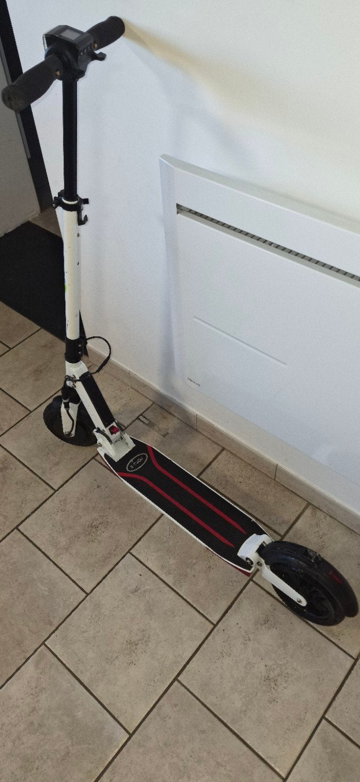 E-TWOW SCOOTER, Fietsen en Brommers, Ophalen, Gebruikt, Elektrische step (E-scooter), E twow