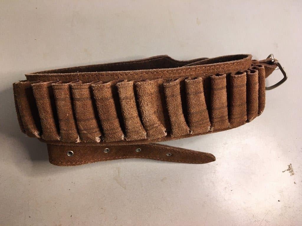 Ceinture à cartouche en cuir fabriquée en Espagne, Sports & Fitness, Accessoires de sport de tir, Enlèvement ou Envoi, Neuf