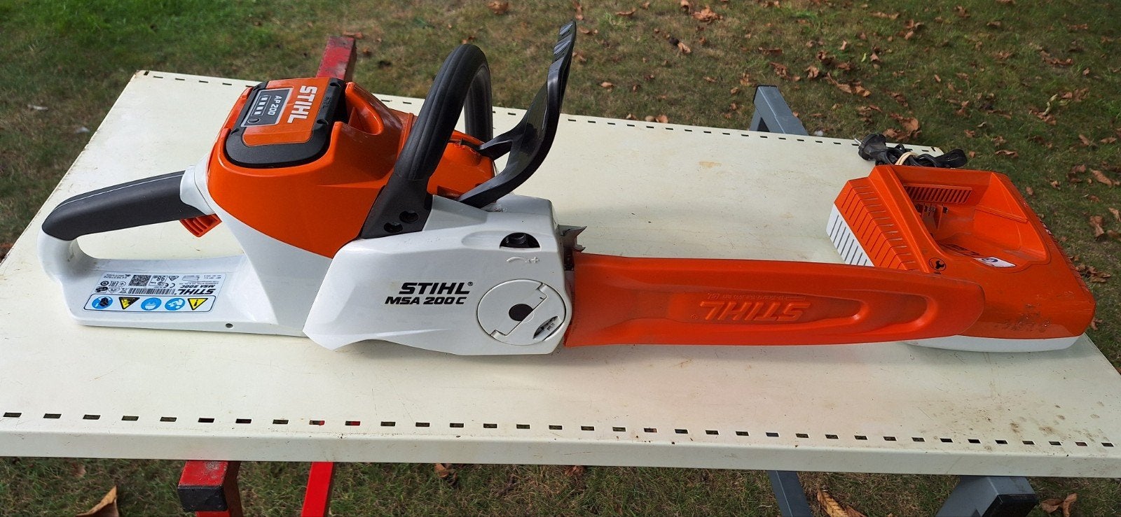 tronconneuse a batteries sthil msa 200cbe, Enlèvement ou Envoi