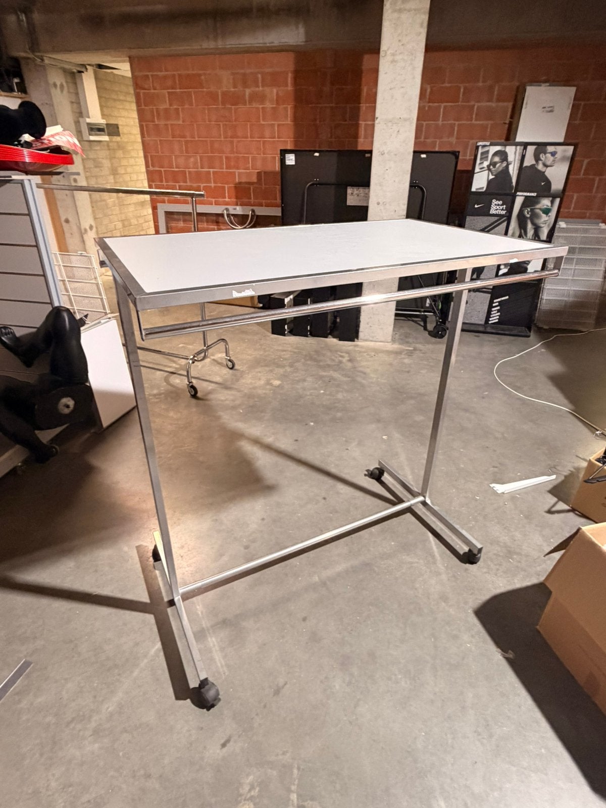 Portant à vêtements, Kleding | Dames, Kledingrekken, Ophalen, Met wielen, Gebruikt