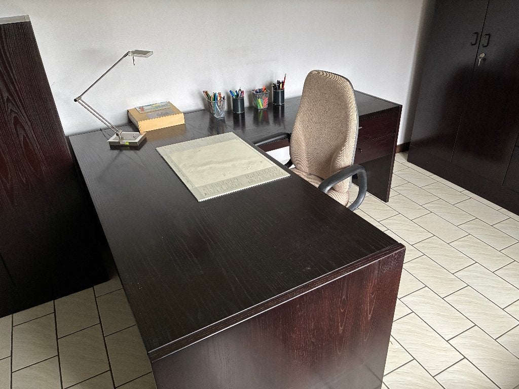 BULO L bureau - topkwaliteit, ruim & direct beschikbaar, Ophalen, Gebruikt, Hout, Hoekbureau