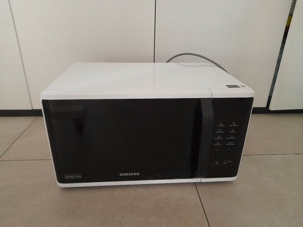 Microgolfoven Samsung, Elektronische apparatuur, Ophalen, Microgolfoven, Nieuw, Draaiplateau