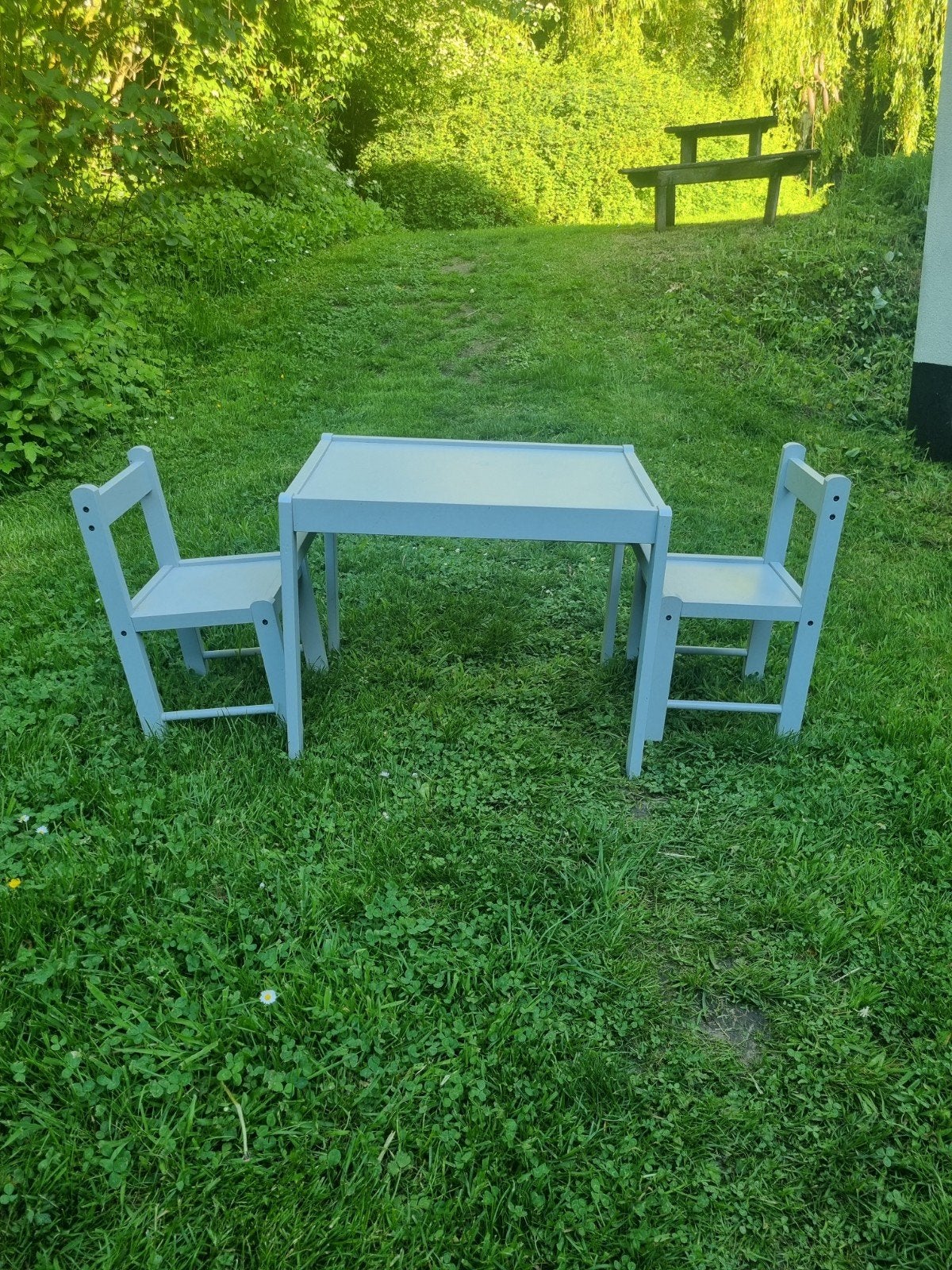 Grijze kindertafel en kinderstoelen, Kinderen en Baby's, Ophalen