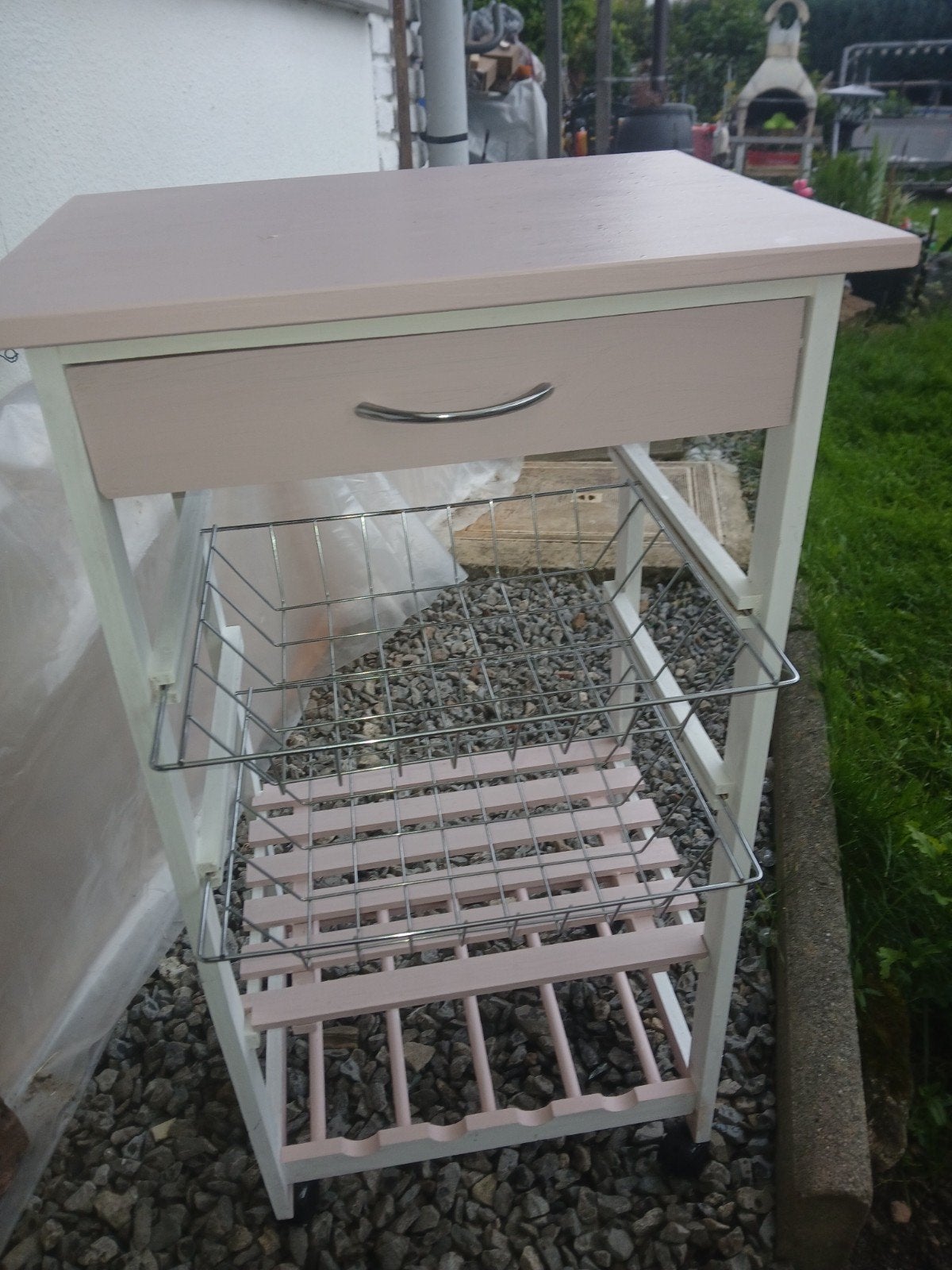 Etagere de cuisine  a roulettes, Zo goed als nieuw, Moderne