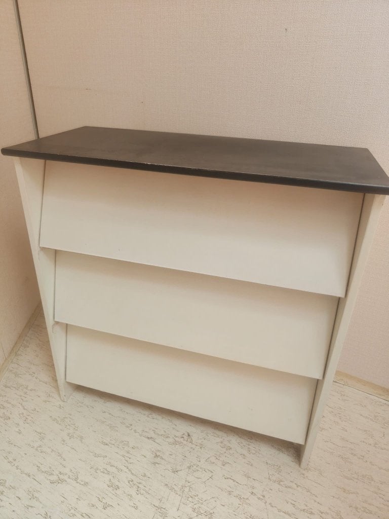 Schoenenkast, Enlèvement, Utilisé