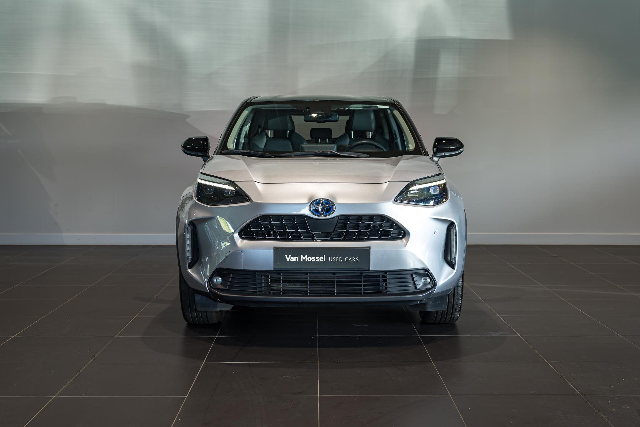 Toyota Yaris Cross 1.5 VVT-ie Hybrid 85kW Dynamic CVT, Autos, Argent ou Gris, Achat, 750 kg, Entreprise