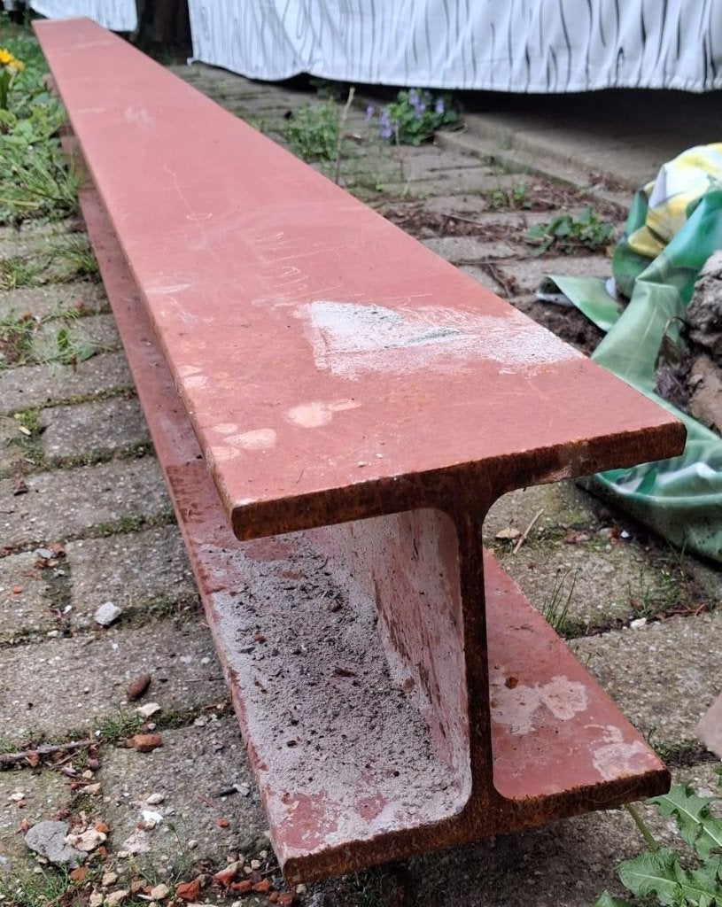 Stalen draagbalk (poutrel)., Doe-het-zelf en Bouw, Ophalen, Nieuw, Overige metalen
