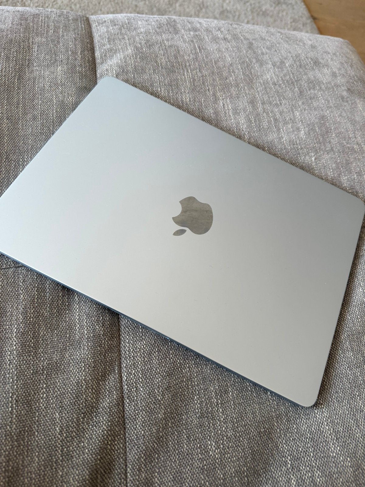 Macbook Air - M5 - Blauw, Ophalen, 13 inch, 512 GB, Zo goed als nieuw