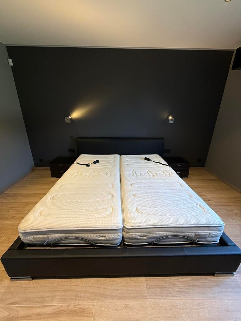 Bed met lattenbodem met motor 180x200 cm, Maison & Meubles, Chambre à coucher | Lits boxsprings, Utilisé, 180 cm, 200 cm, Deux personnes