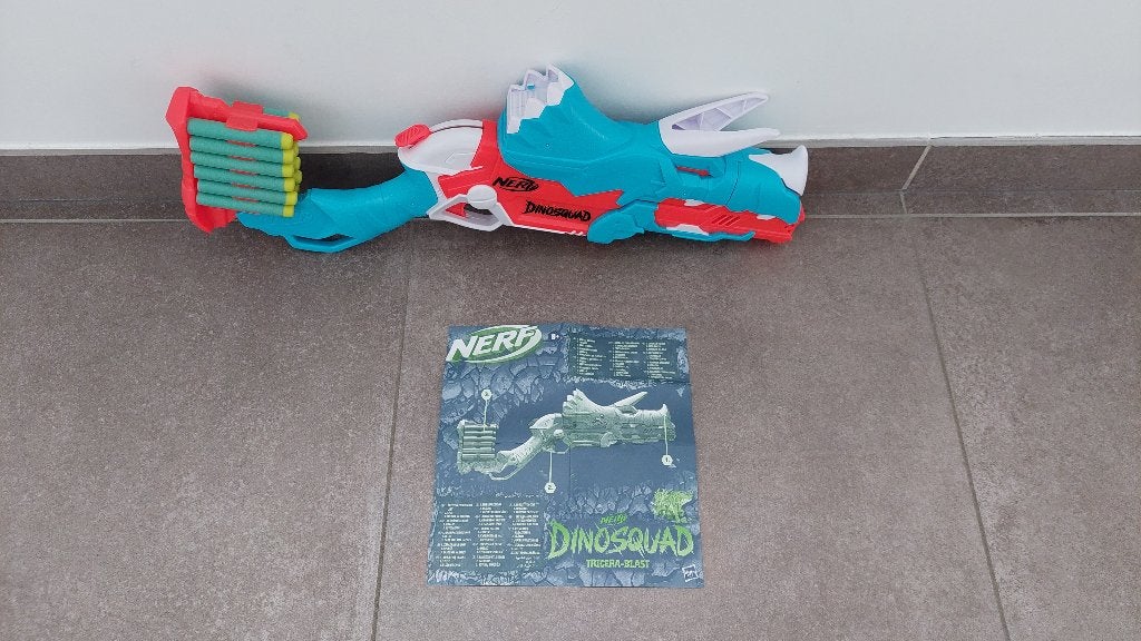 NERF DinoSquad Tricera-Blast speelgoedgeweer, Enfants & Bébés, Enlèvement, Utilisé