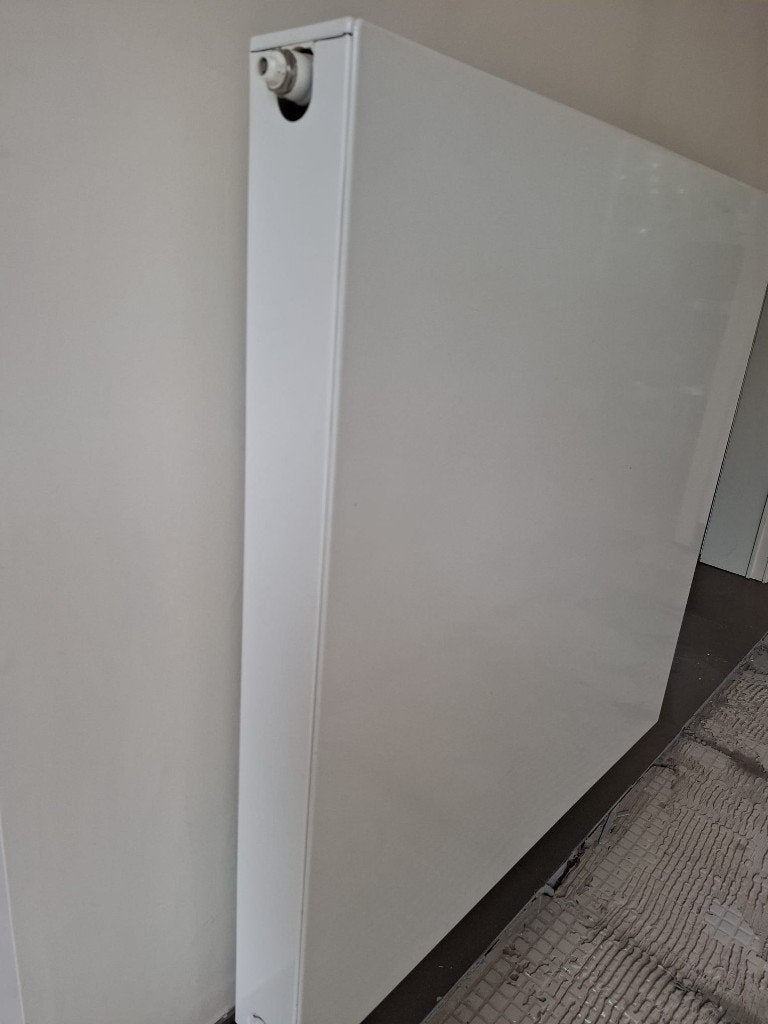 Henrad Everest plan 900-22x900 radiator, Ophalen, Zo goed als nieuw, 800 watt of meer, Radiator