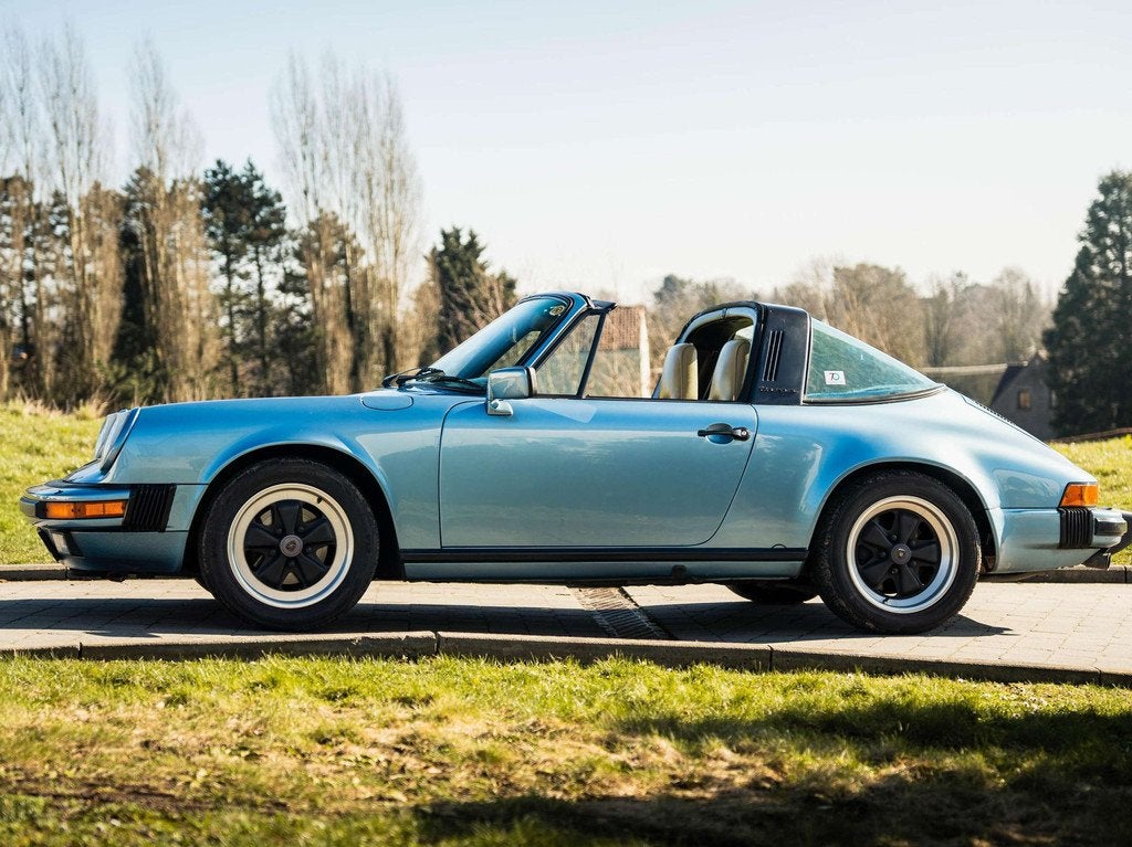 Porsche 911 3.2L 930 Targa 1985 historique complet, Cuir, Achat, Beige, Boîte manuelle