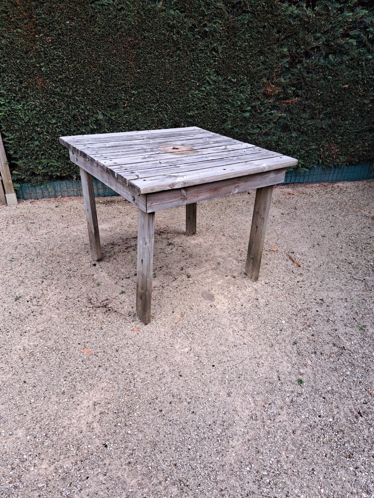 Houten tuintafel, Ophalen