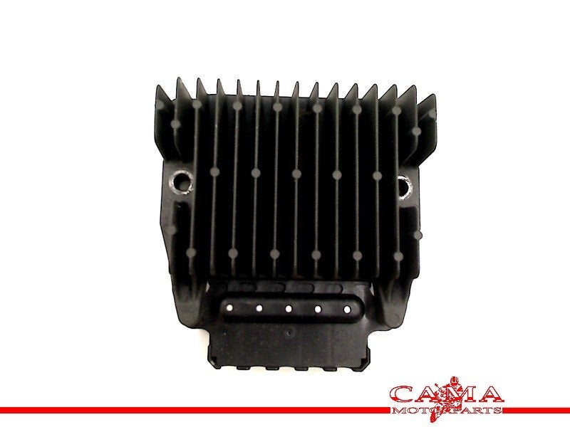 REGULATEUR DE TENSION Honda, Dhr. S. di Majo, Utilisé, Info@cama-motorparts.nl, P.J. Troelstraweg 8 8
3144 CX  MAASSLUIS, NL