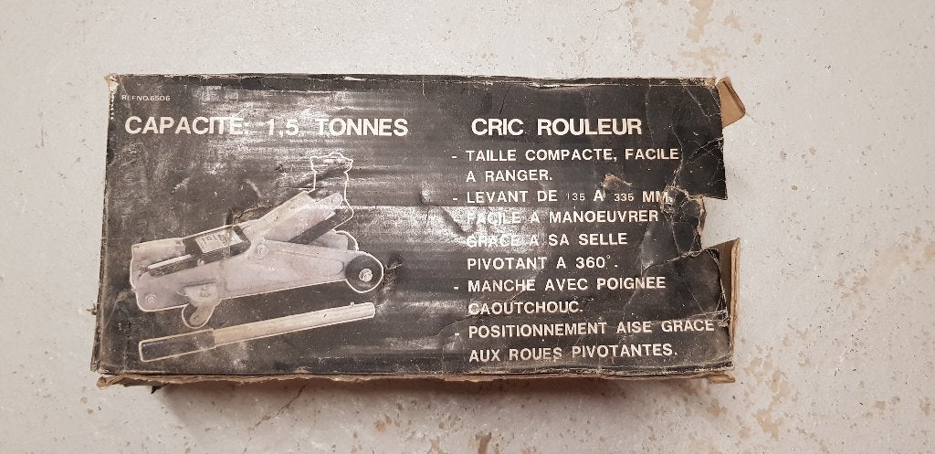 Cric hydraulique sur roulettes, Enlèvement, Utilisé
