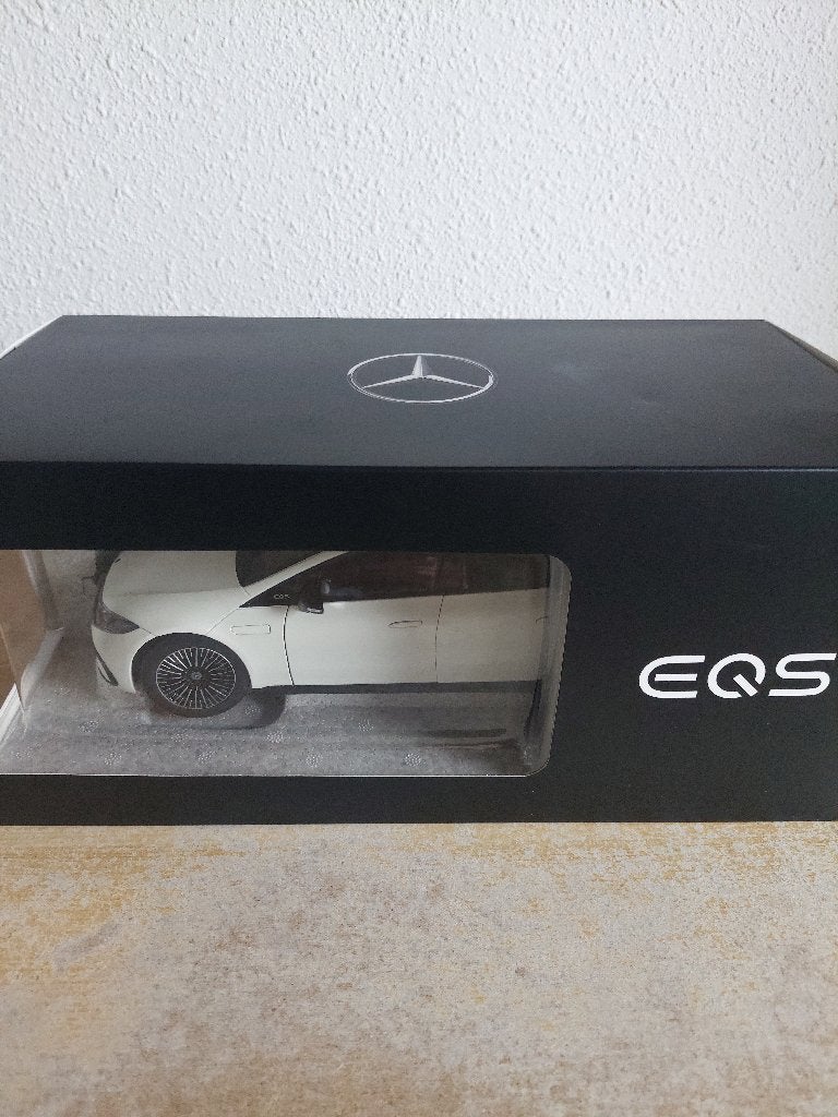 1/18 - NZG - Mercedes Benz EQS Opalite White Bright, Ophalen of Verzenden, Nieuw
