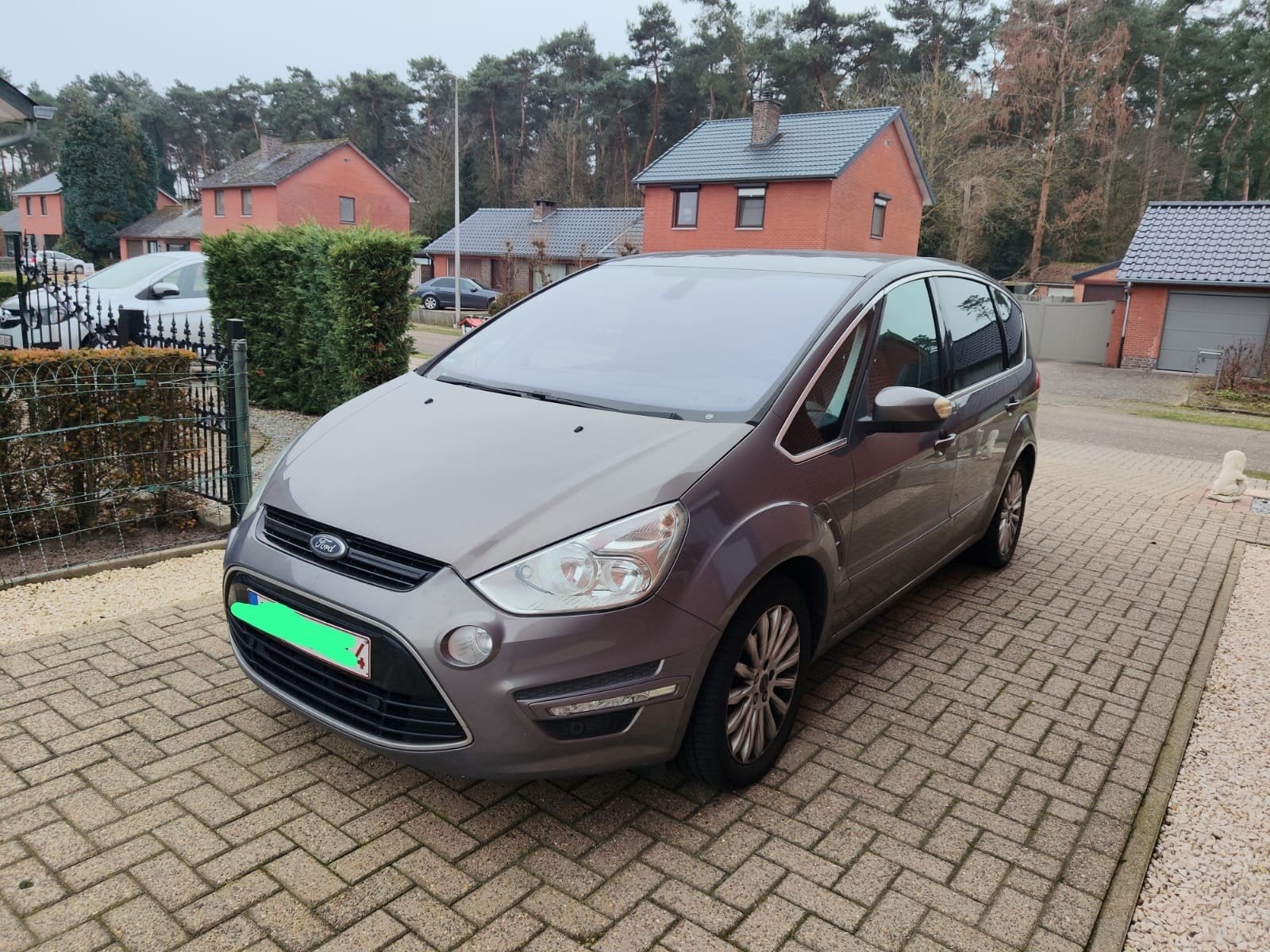 Automaat Ford S-MAX 2.0 - 165d km 5ZIT, Auto's, Ford, Euro 5, Monovolume, Zwart, Overige kleuren