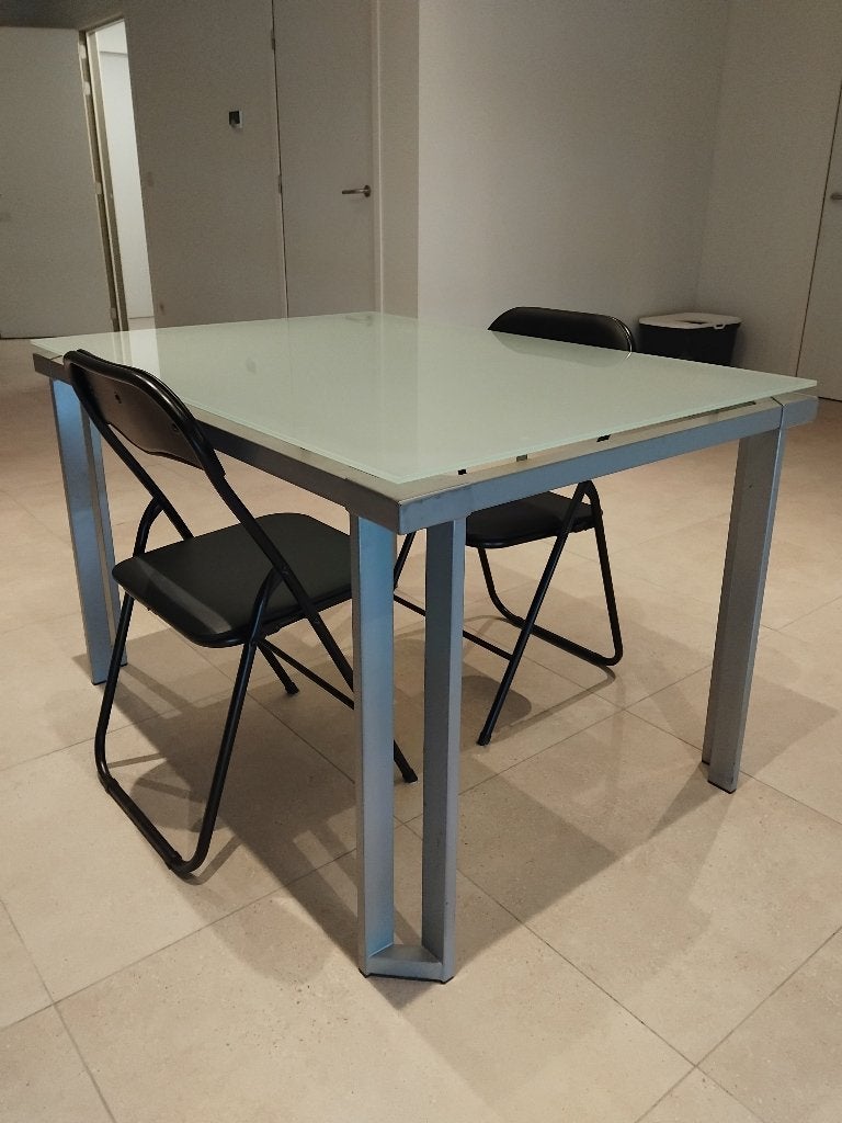 GRATIS eettafel met 2 stoelen, 100 à 150 cm, Quatre personnes, Verre, Enlèvement
