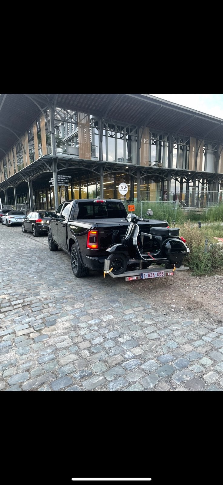 Vespa/ brommer rek voor amerikaanse autos, Ophalen, Gebruikt