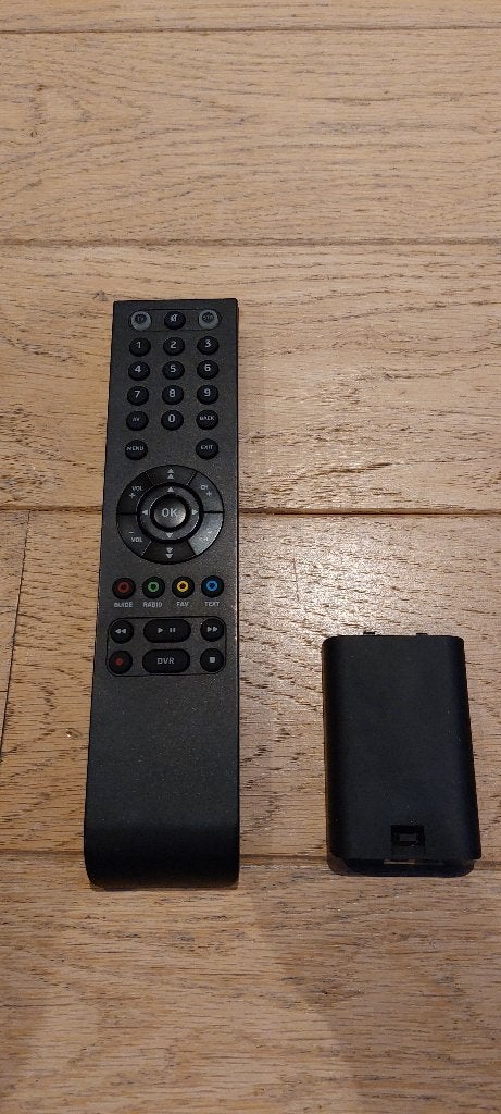 Télécommande pour décodeur M7 SAT 801 (URC179200-02R00), Enlèvement, Utilisé, Originale