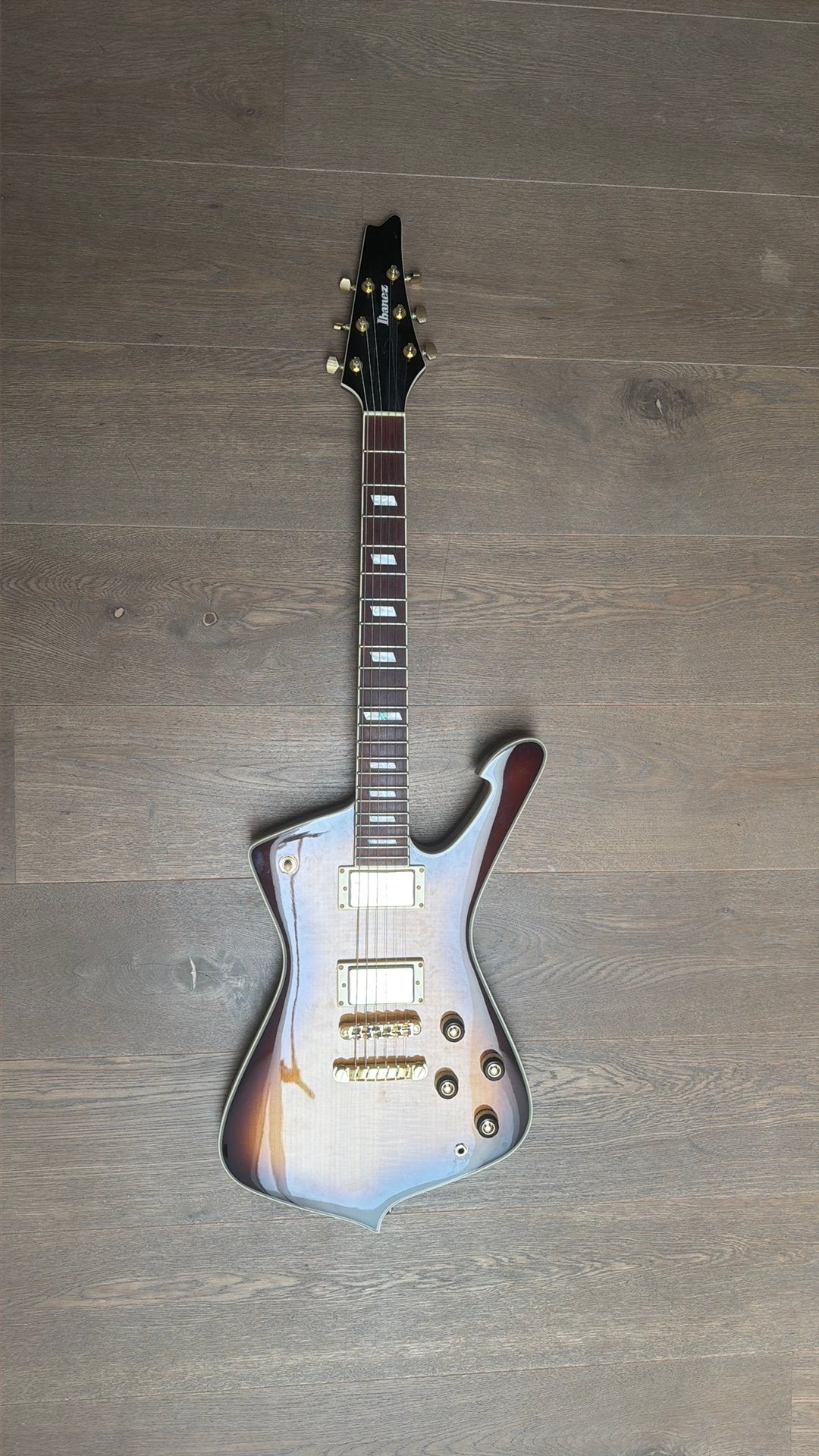 Ibanez ICEMAN Sunburst, Musique & Instruments, Instruments à corde | Guitares | Électriques, Comme neuf, Ibanez, Enlèvement
